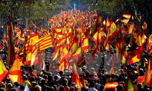 Hơn 70% người dân Catalonia phản đối ly khai khỏi Tây Ban Nha